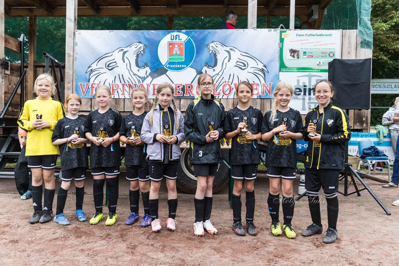 Bild 226 - Loewinnen Cup